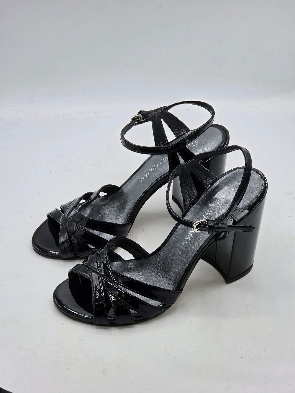 Stuart Weitzman Black Patent Leather Strappy Block Heel Sandals - Size 6M - Picture 4 of 15